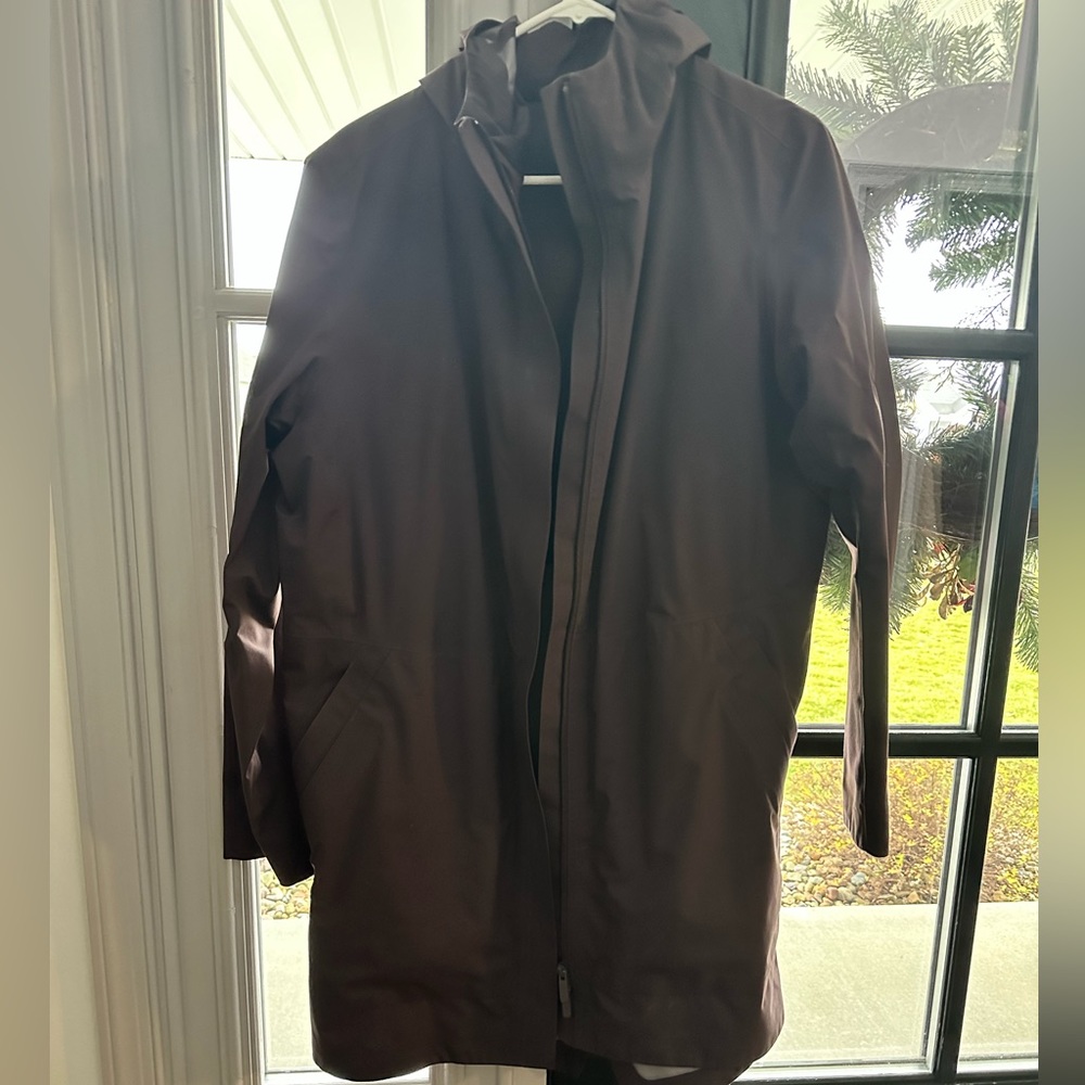 Lululemon rain jacket